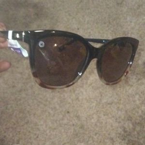 Women's knockaround sunglasses
